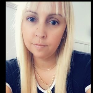 Meet your Posher, Nadya